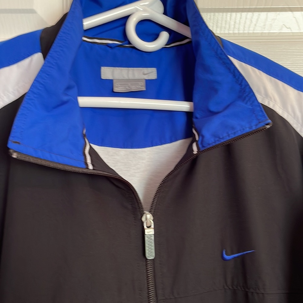 Men's Vintage 90’s NIKE Full
Zip Windbreaker Jacket
Black Blue White, Si…